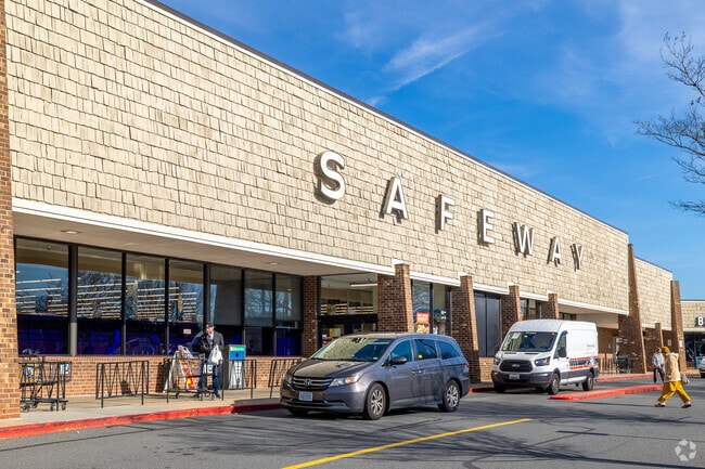 Safeway has you covered in Fairfax for all of your daily essentials.