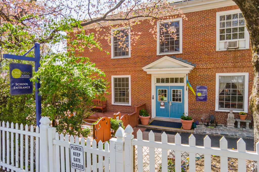 Oneness-Family School is an Independent, Co-Educational Day School, Located in Downtown Bethesda