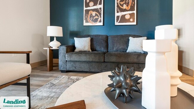 2056 Sundance Pkwy unit 2126, New Braunfels, TX 78130 - photo 2