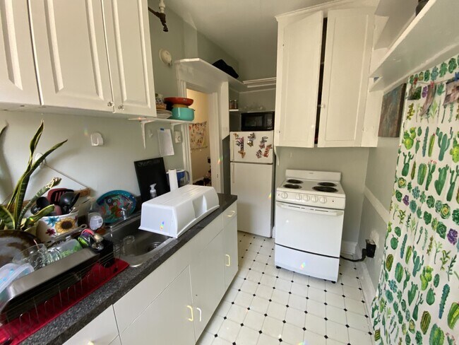 41 Saint Stephen St unit 2, Boston, MA 02115 - photo 2