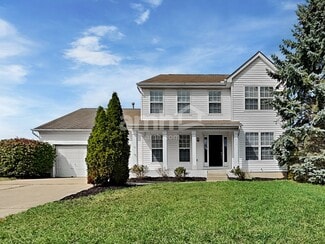 911 Balsam Wood Ln, Lebanon, OH 45036