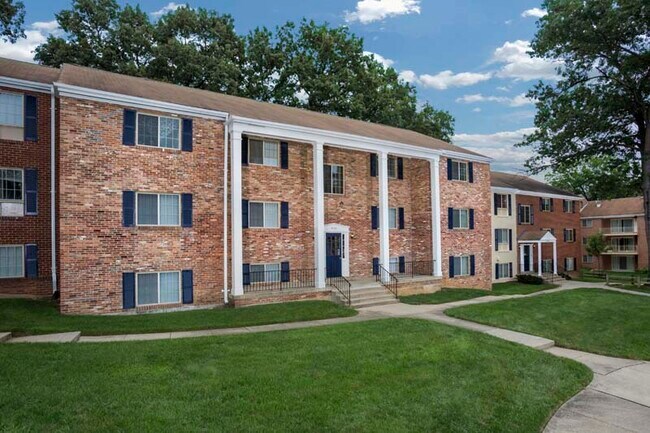 Deerfield Run & Village Square North Apartments, Laurel, MD 20708 - photo 6
