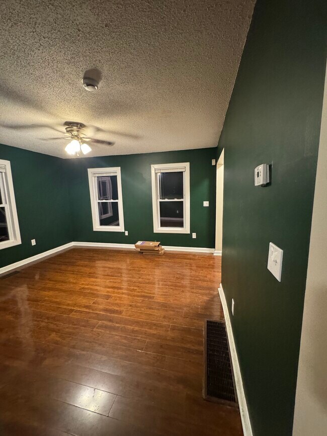 4 Library St unit 4 Library St, Allenstown, NH 03275 - photo 6