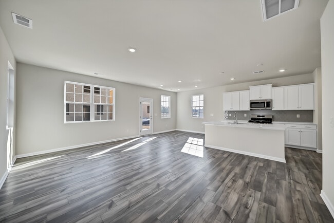 527 Marcus Way, Gilbert, SC 29054 - photo 5