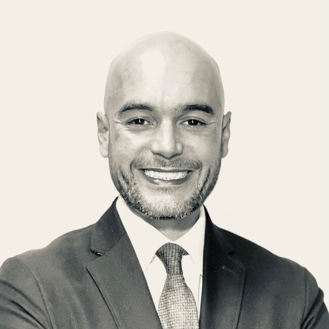 Agent Photo