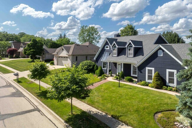 Home prices in Parkside range from $300,000 to $800,000.