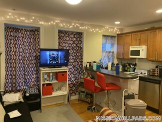 836 Huntington Ave Unit 1, Boston, MA 02115