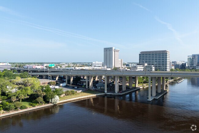 The yoga class at the Riverside Arts Market happens every Saturday from 9am to 10am.