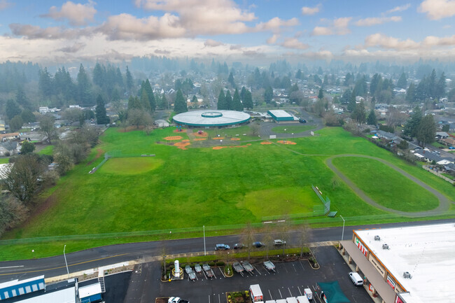 Awbrey Park Elementrary School is in the Santa Clara neighborhood of Eugene, Oregon.