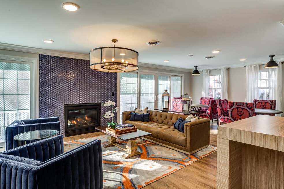 Heritage at the River, Manchester, NH 03102 - photo 1