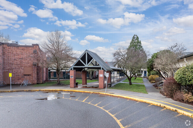 Fall City Elementary School entrance.