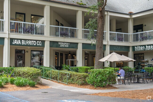 For a quick lunch residents in Wexford go to Java Burrito Co.