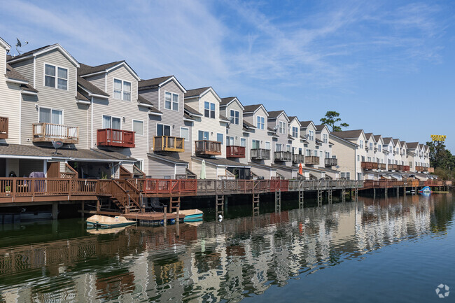 Enjoy great views from waterfront townhomes in the Bennett neighborhood in North Charleston.