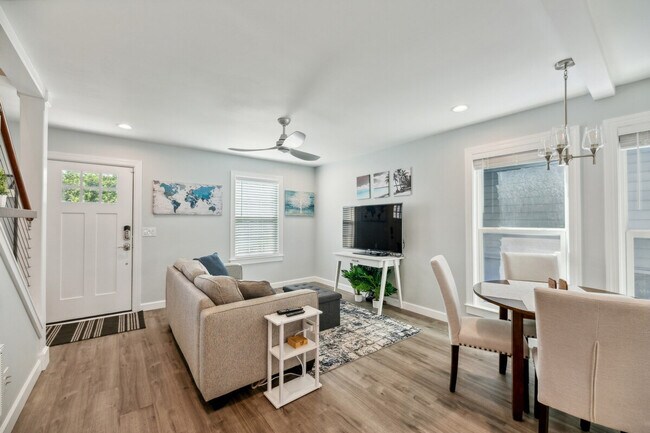 111 Hanover St unit ID1359009P, Charleston, SC 29403 - photo 3