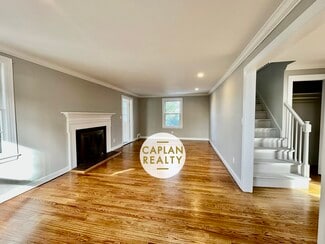 29 Wellington Rd, New Haven, CT 06515