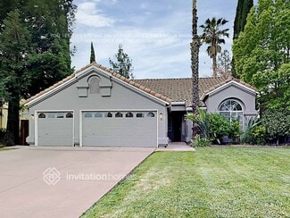 5 Archibald Ct, Sacramento, CA 95823