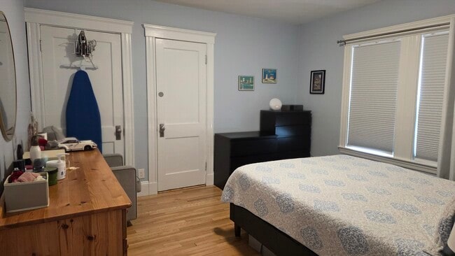 31 Lawrence St, Watertown, MA 02472 - photo 6