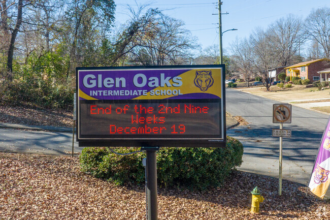 Glen Oaks Intermediate School is a great school for kids.