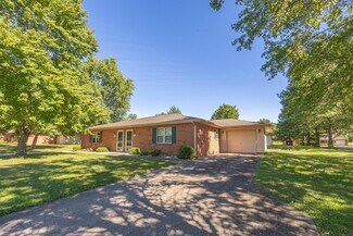 715 Oak St Unit 10788, Lawrenceville, IL 62439