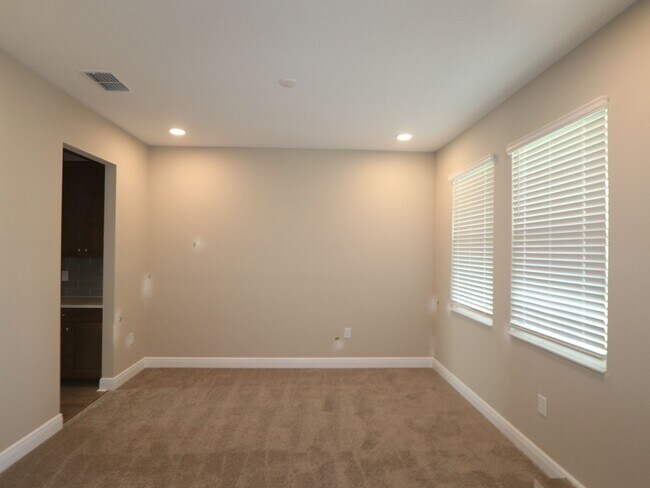 5903 Neem Ct, Lakeland, FL 33811 - photo 7