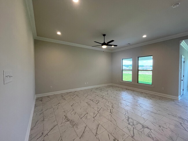 107 Nandina Dr, Scott, LA 70583 - photo 2