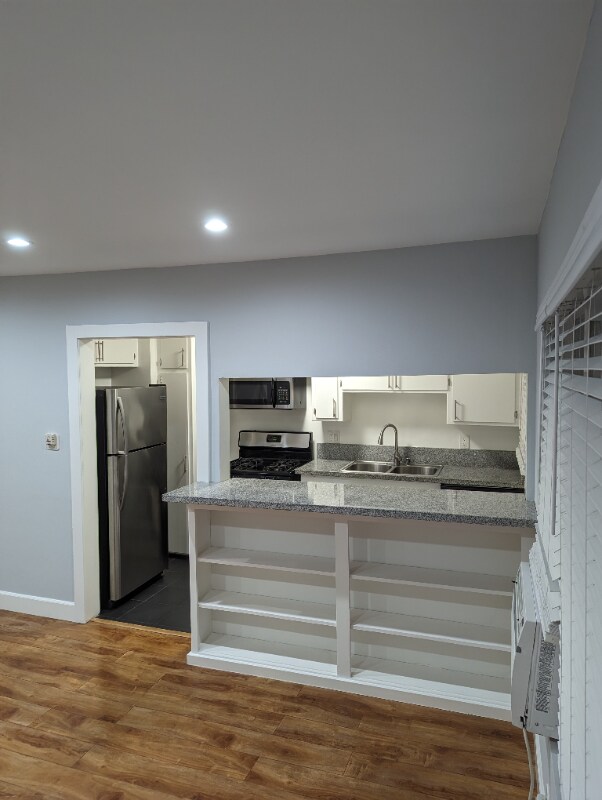 7062 Lanewood Ave unit 16, Los Angeles, CA 90028 - photo 5