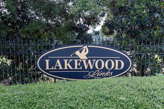 Lakewood Links is where a good number of the more modern homes are situated.