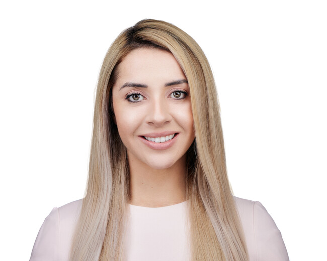 Agent Photo