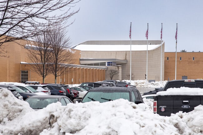 Lakes Community High School