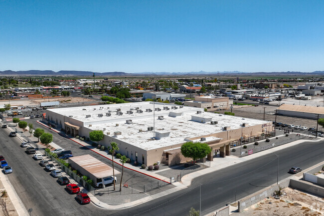 With a diverse and dynamic curriculum, Harvest Preparatory Academy in Yuma prepares students for real-world challenges.