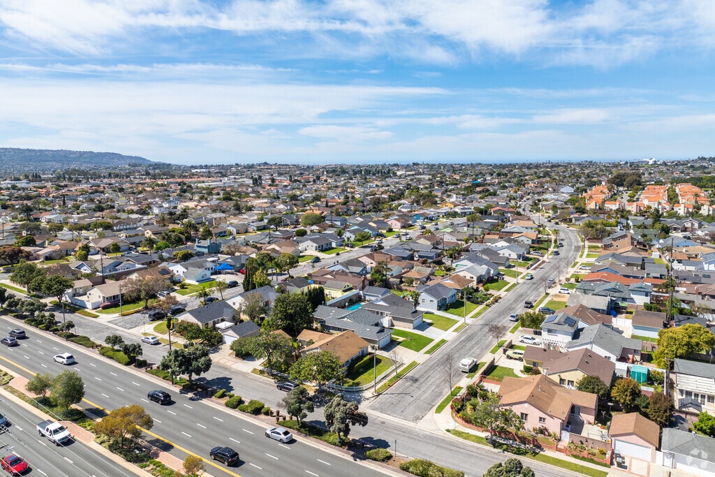 Seville Townhouse 20440 Anza Ave, Torrance, CA