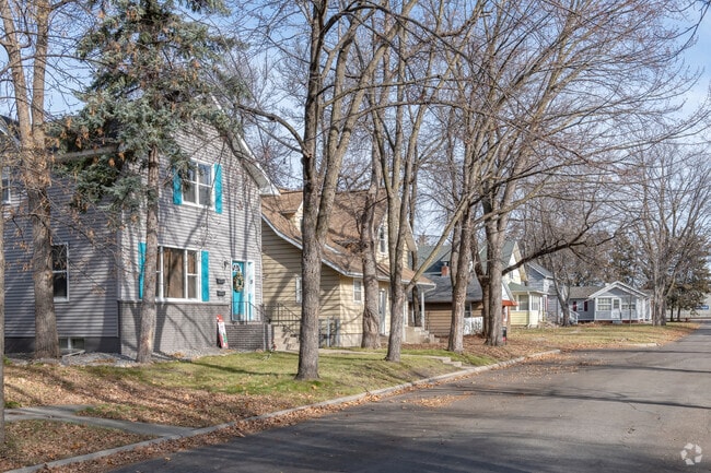 Quiet streets are nestled among the busier thoroughfares of the East End neighborhood.