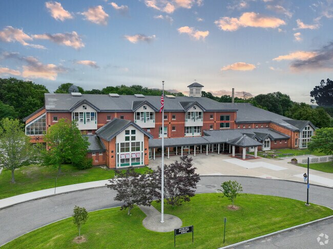 Silver Hill Elementary School serves students near North Broadway.