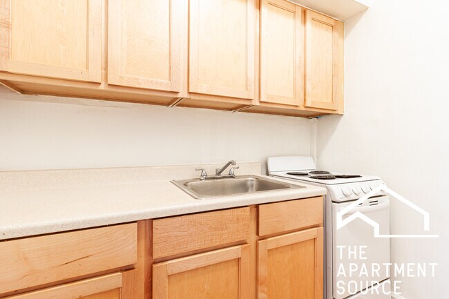 532 W Arlington Place unit 116, Chicago, IL 60614 - photo 5