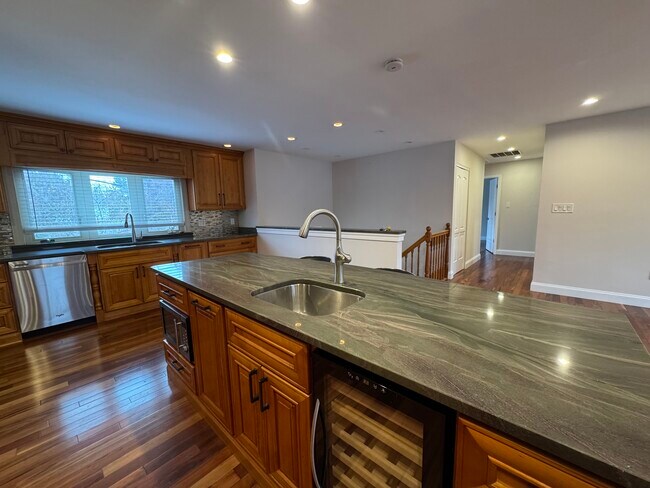 7209 Needwood Rd, Derwood, MD 20855 - photo 3