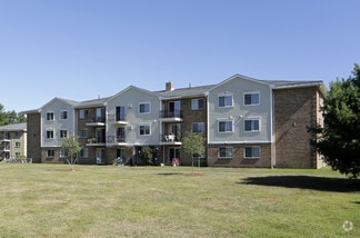 14 Tri City Rd, Somersworth, NH 03878