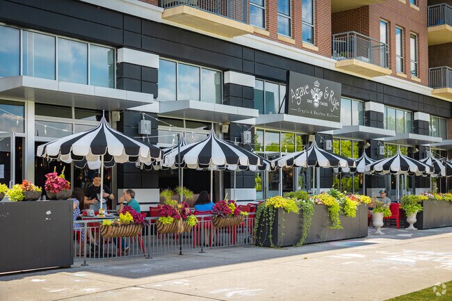 A recent entry to Westside's taco obsession is Agave & Rye.