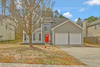 2736 Live Oak Trail, College Park, GA 30349