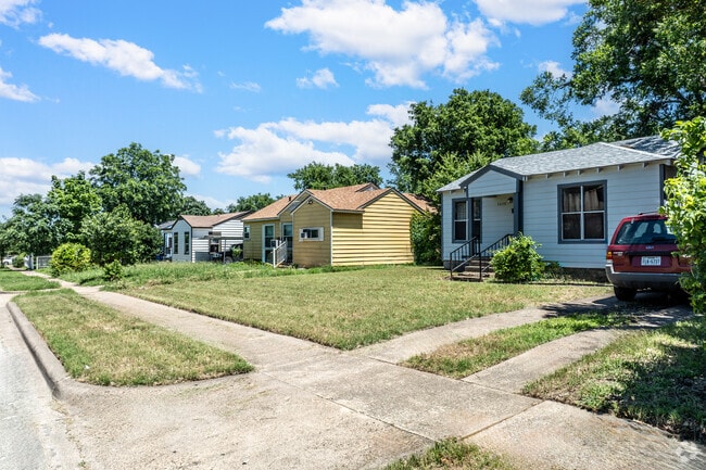 Cottage ranch homes in Cedar Crest are well suited for small families.