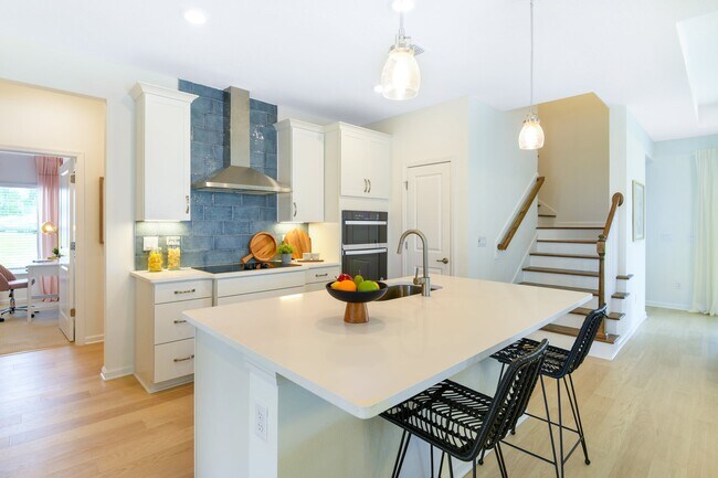 2202 Jennings Farm Dr unit 36471105, Middleburg, FL 32068 - photo 5