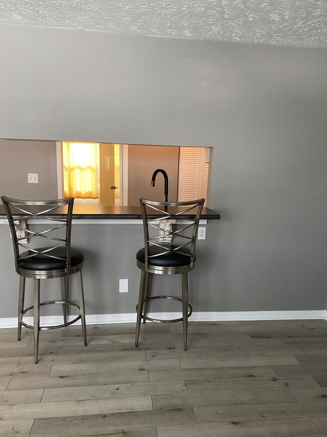 403 W Boone St, Frankfort, IN 46041 - photo 6