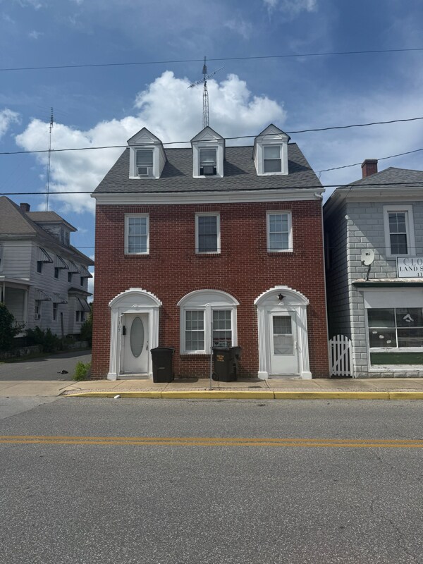 107 W Central Ave, Federalsburg, MD 21632