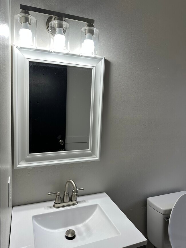 219 N Carys Ln unit Carys Lane, Pensacola, FL 32507 - photo 5