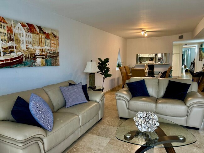 7824 Collins Ave unit 404, Miami Beach, FL 33141 - photo 7