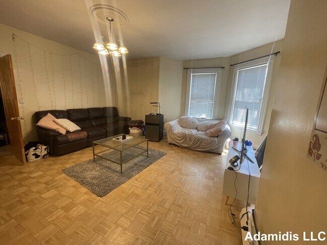 231 High St unit 1, Brookline, MA 02445 - photo 4