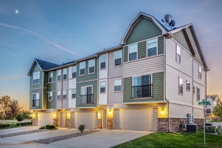 1024-8889 Opal Way, West Des Moines, IA 50266