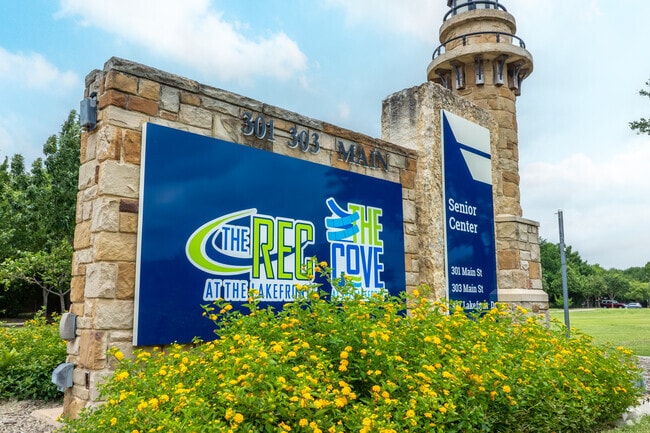 The Rec at the Lakefront, is a two-story indoor recreation center with group exercise rooms and kids’ programming near Paloma Creek South.