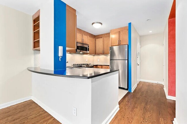 44 E 12th St unit 19D, New York, NY 10003 - photo 4