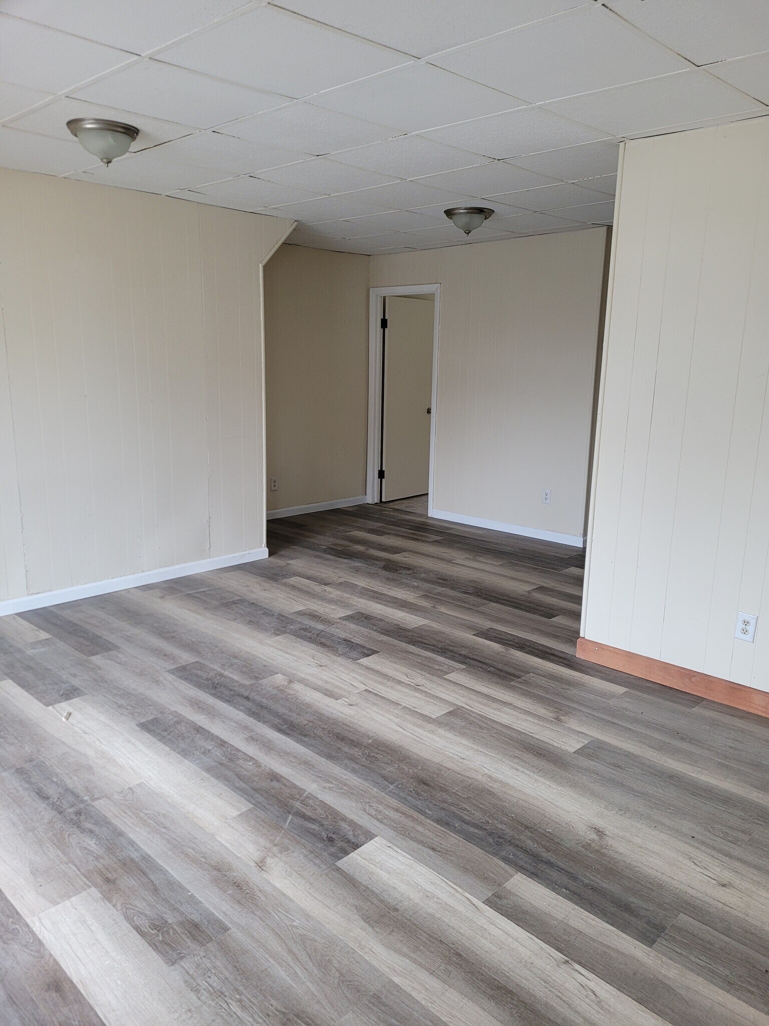 Living/Dining Area