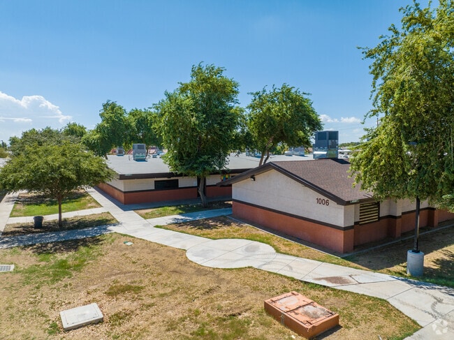 The Cartwright School offers a student-to-teacher ratio of 19-1.